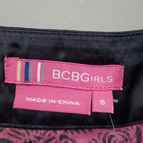 NWT BCBGirls Pink Paisley print Satin tank top - Picture 5 of 8